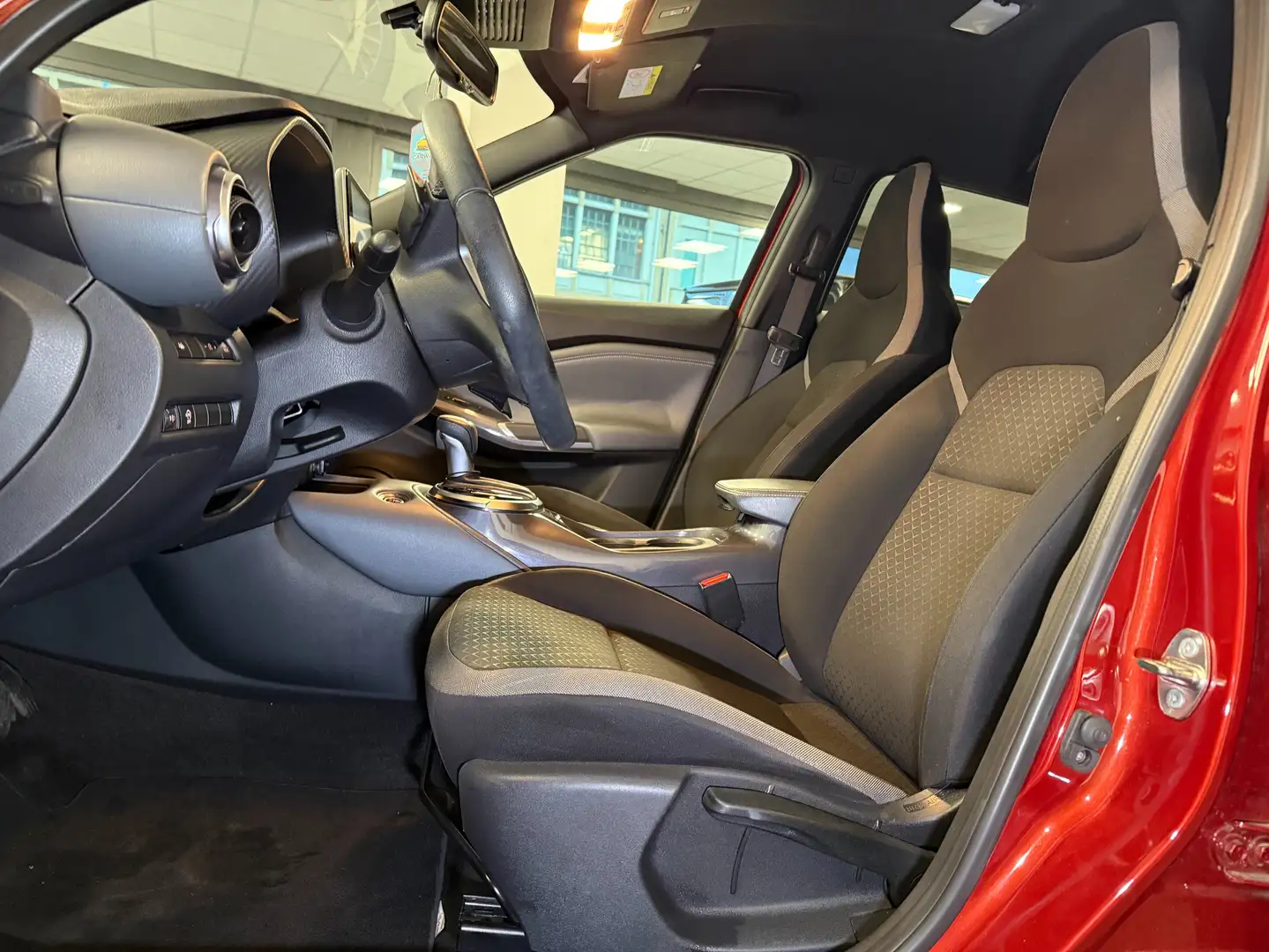 Nissan Juke 1.0 DIG-T 114 CV Tekna Rosso - 2