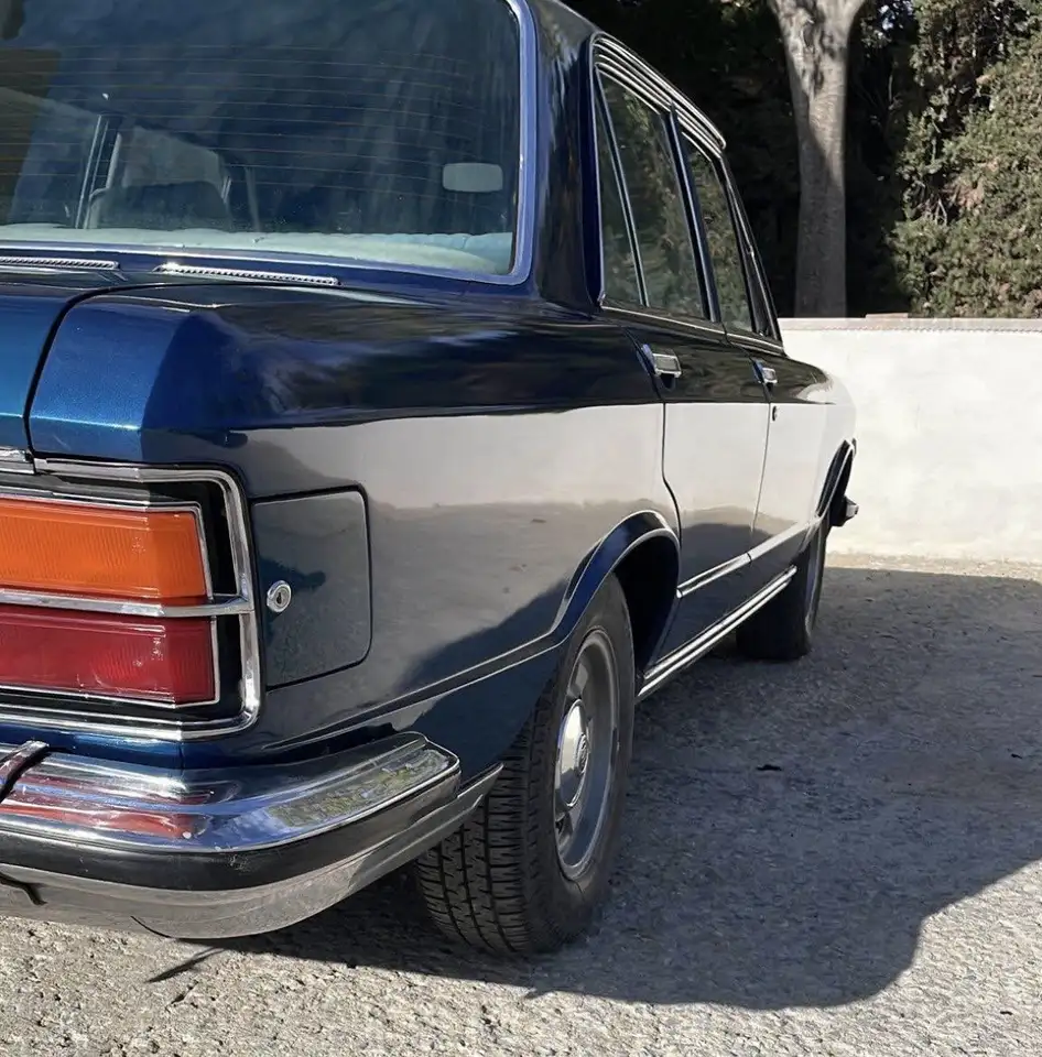 Fiat 130 3200 Berlina manual, foto 5