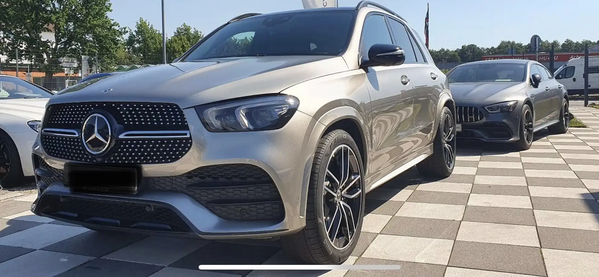 Mercedes-Benz GLE 450 AMG Line-HUB-22 Zoll-Nappaleder-Sitzlüftung etc. - 1