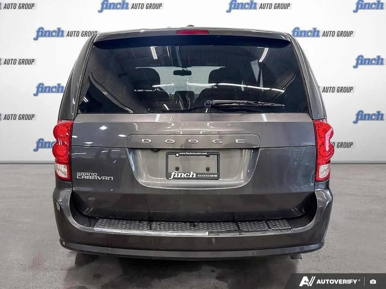 Dodge Grand Caravan снимка Dodge Grand Caravan