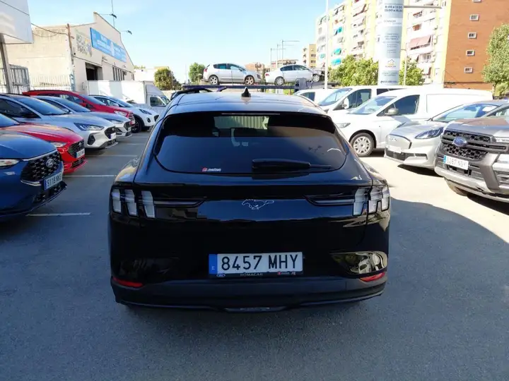 Ford Mustang Mach-E 2023, foto 5