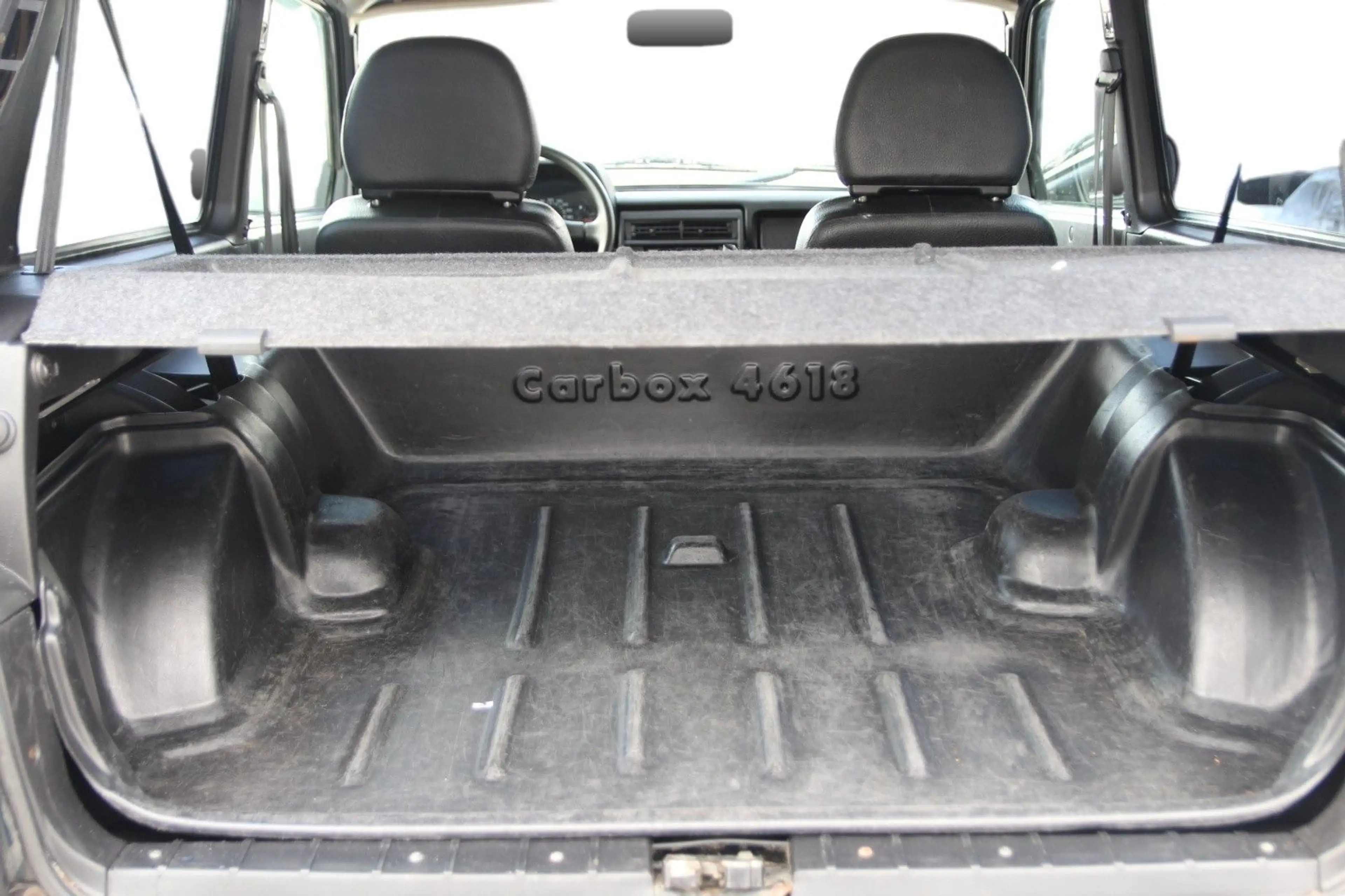 Lada Taiga Niva Urban 4x4 /Servo/ABS/el FH/ 49tkm — photo 13