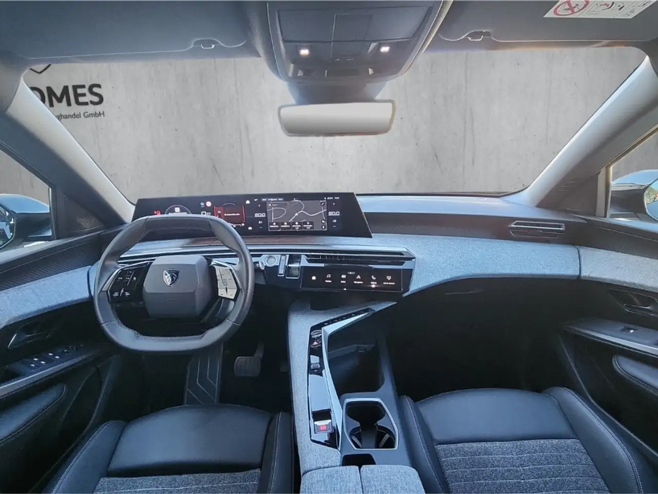 Peugeot 5008 Allure HYBRID 145 e-DSC6 Navi Digitales Cockpit LE 12