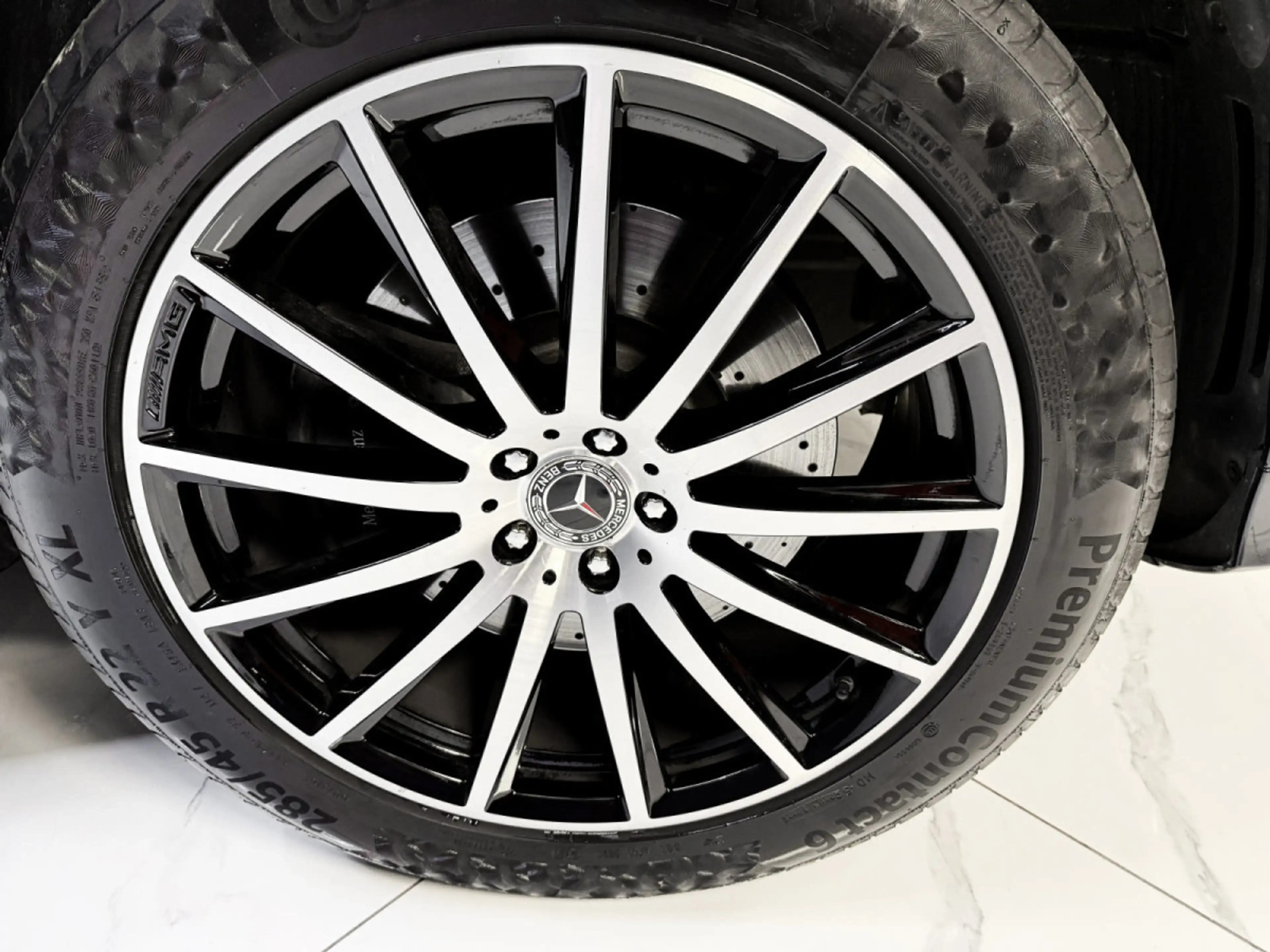 Mercedes-Benz GLS 400 d AMG Line 7 seats FULL — photo 9