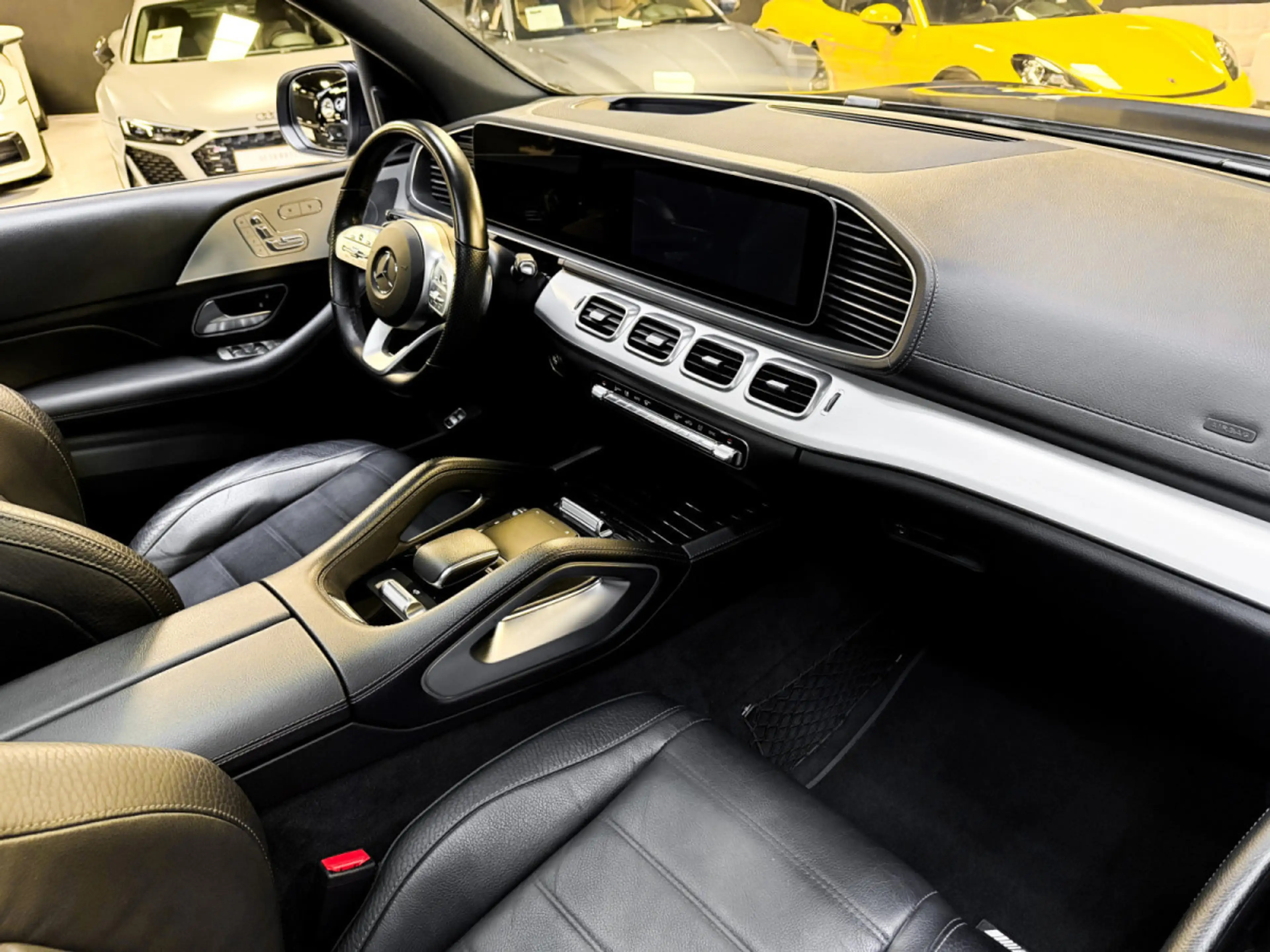 Mercedes-Benz GLS 400 d AMG Line 7 seats FULL — photo 13