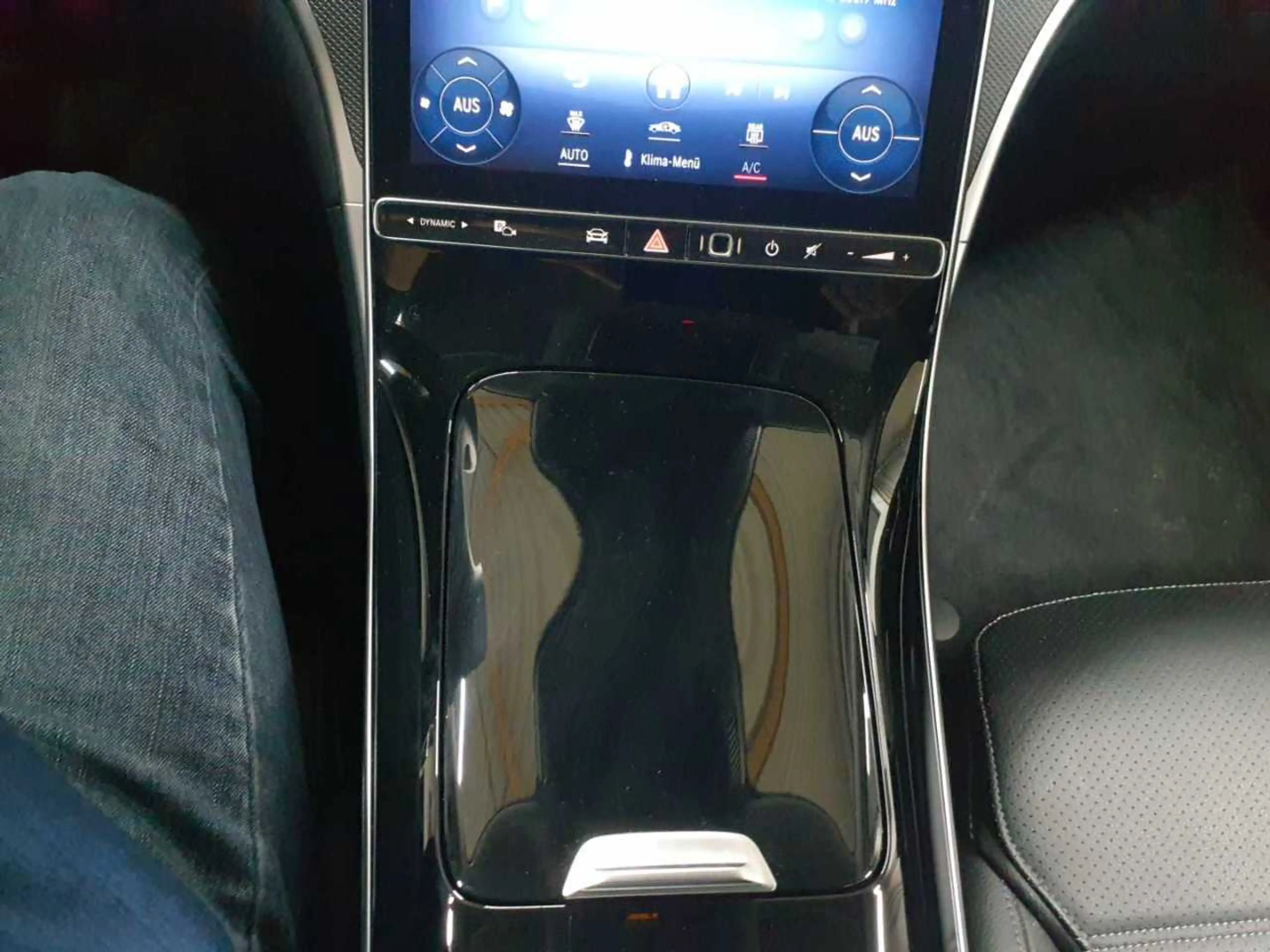 Mercedes-Benz C 220 C 220 d T-Avantg Advanced DIS HuD AssiP+ — photo 10