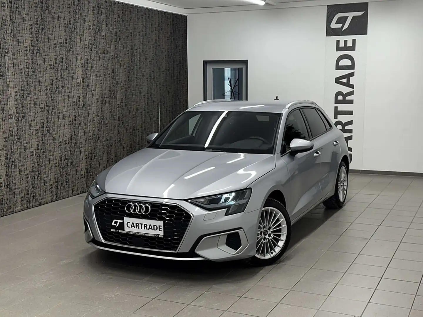 Audi A3 SB 35 TDI advanced S-tronic /LED/ VIRTUAL/ ACC/... Silber - 2