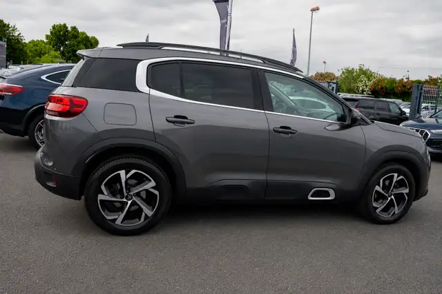 Citroen C5 Aircross view 3