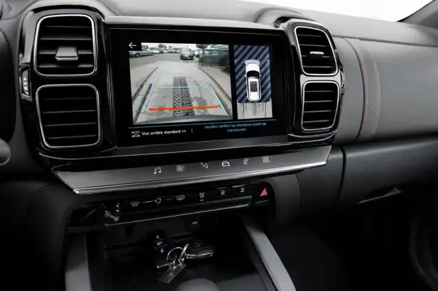 Citroen C5 Aircross view 10