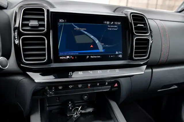 Citroen C5 Aircross view 14