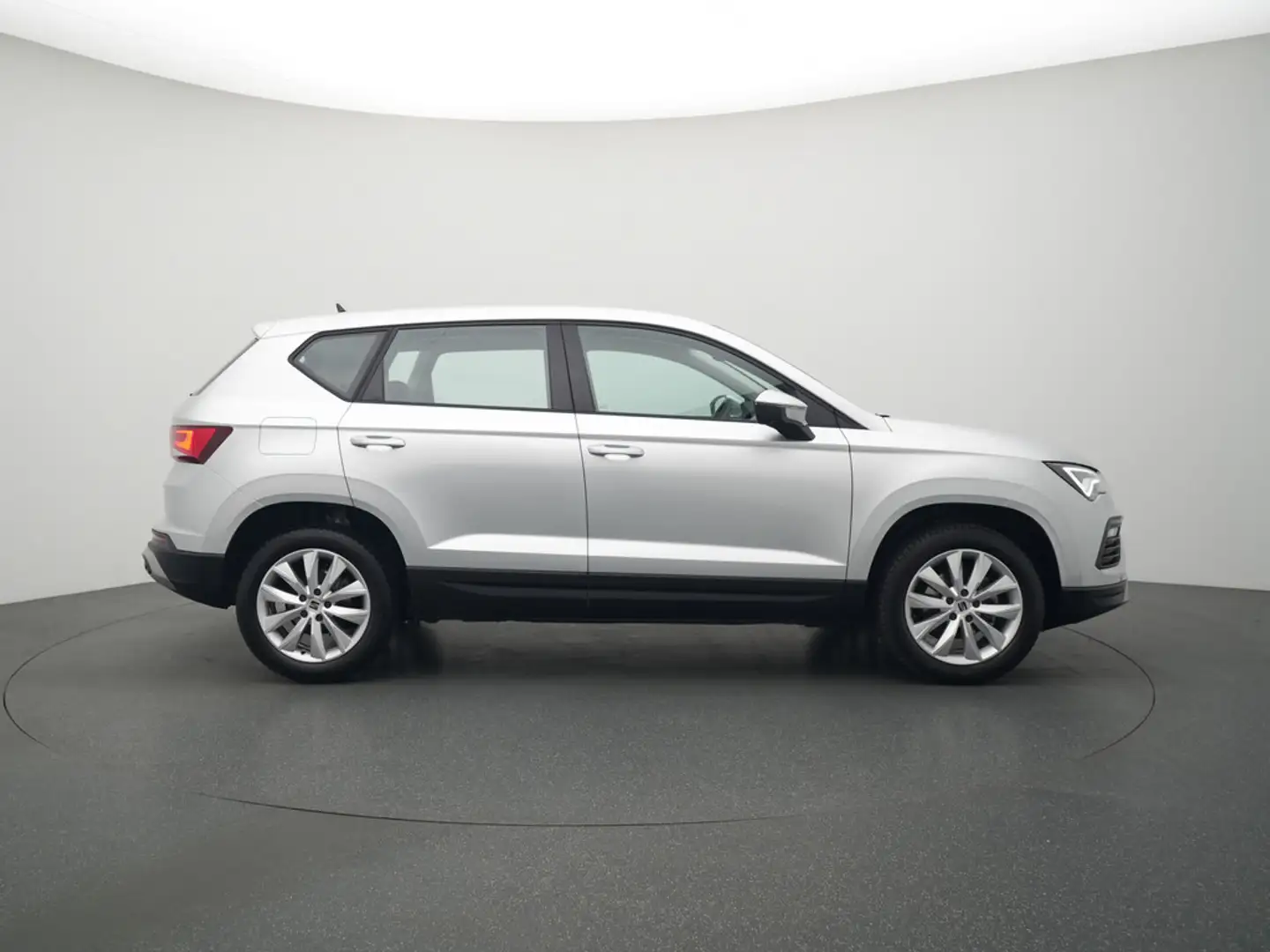 SEAT Ateca VIRT SHZ AHK NAVI LED Silber - 2