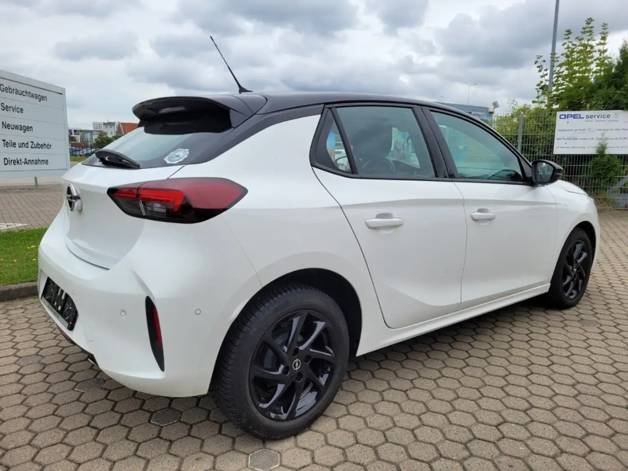 Opel Corsa F GS SHZ+LHZ+PDC+Allwetter, миниатюра 20