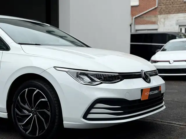 Volkswagen Golf view 4