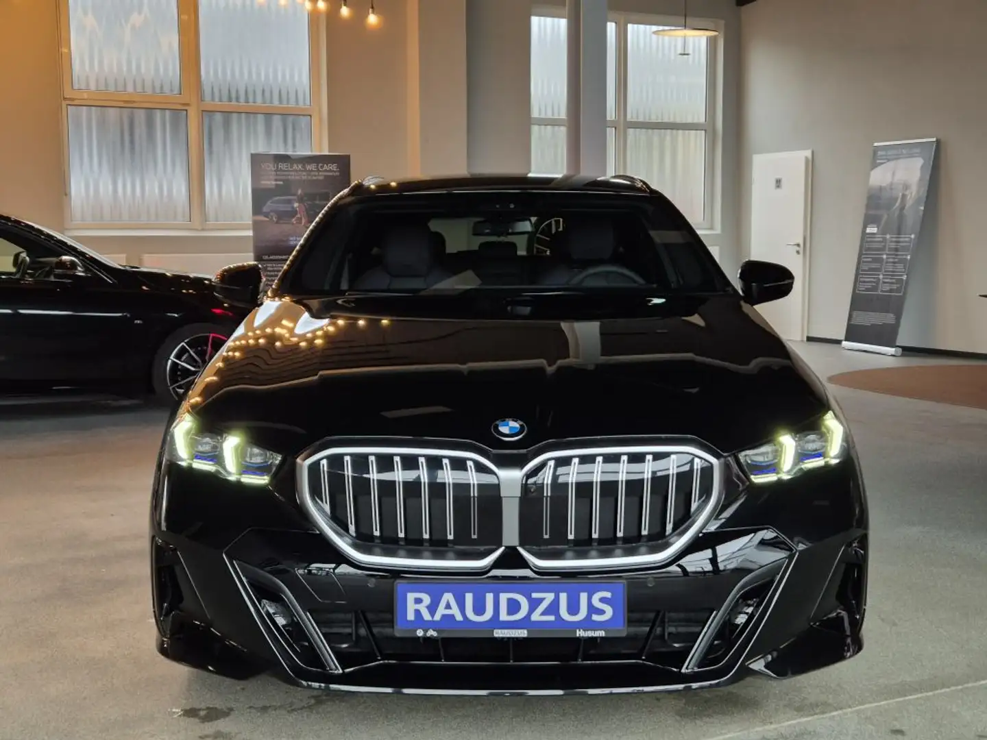 BMW 520 520d Touring Aut. Negro - 2