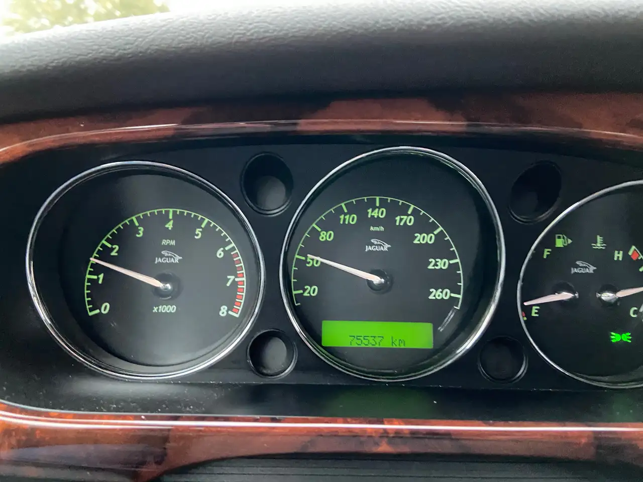 Jaguar XJ8
