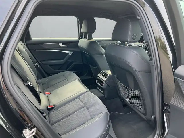 Audi S6 view 12