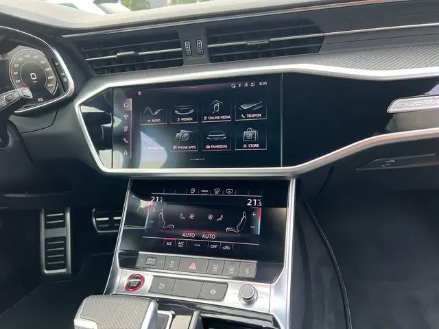 Audi S6 view 11