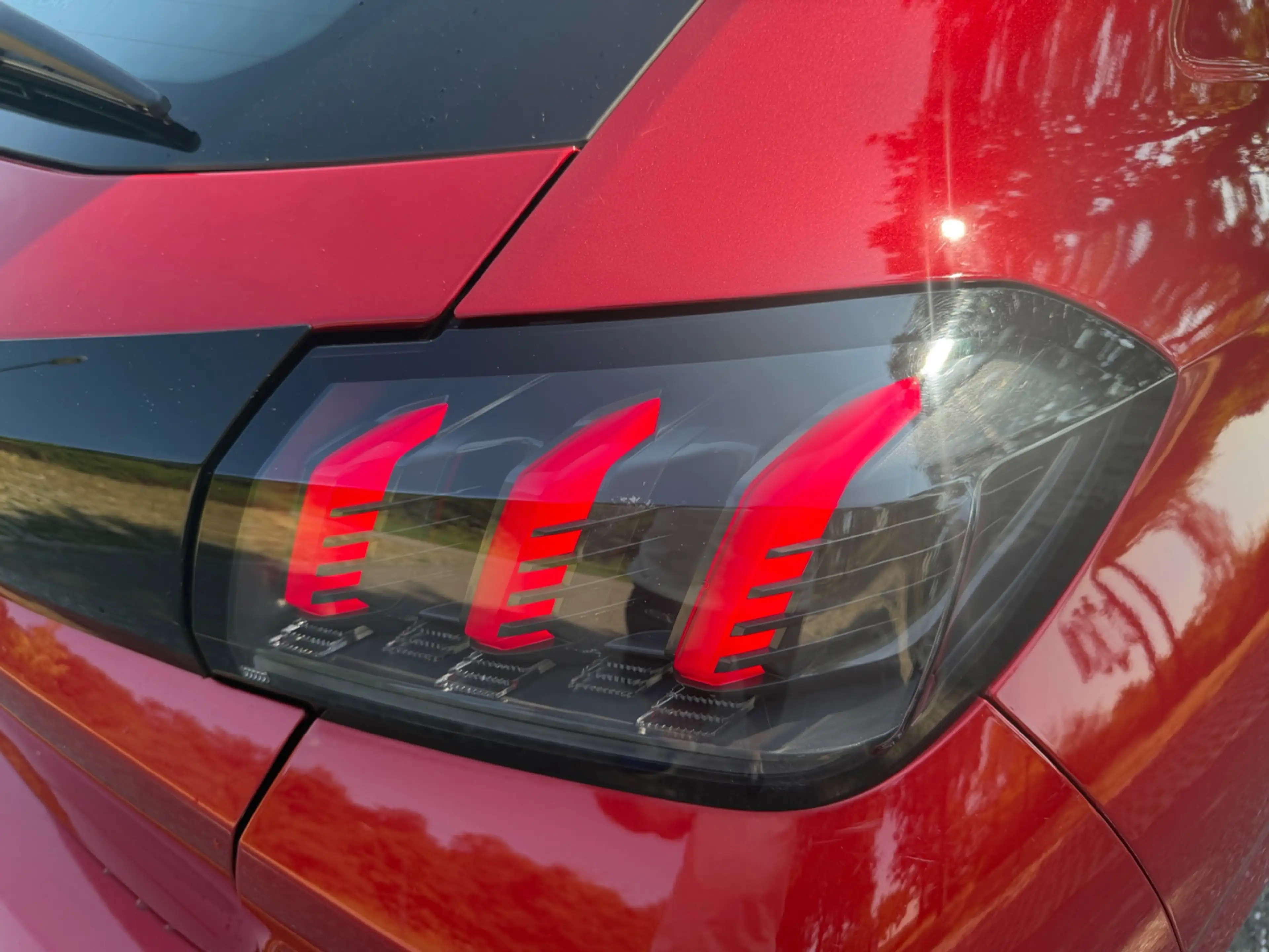 Peugeot 208 1.2 PureTech 101 pk AUTOMAAT Allure Pack, panorama — photo 18