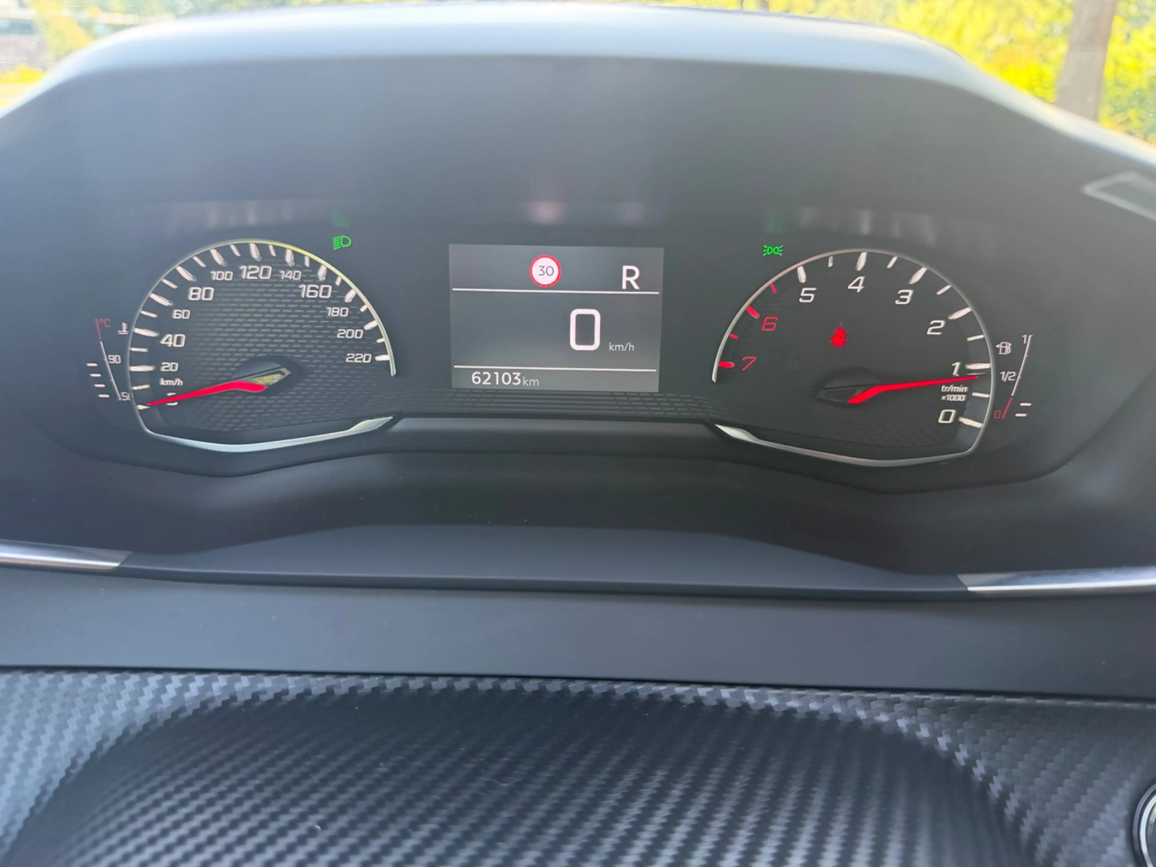 Peugeot 208 1.2 PureTech 101 pk AUTOMAAT Allure Pack, panorama — photo 27
