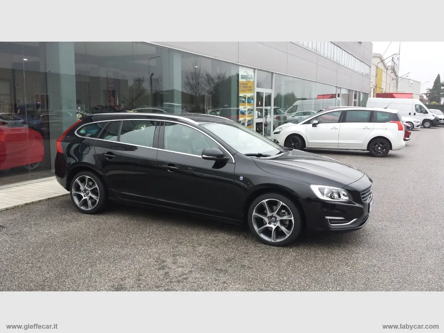Volvo V60 D2 Geartronic Volvo Ocean Race N1 Nero - 2