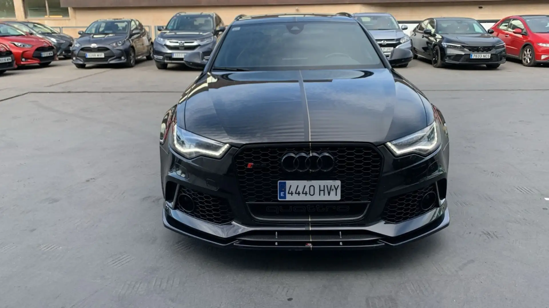 Audi RS6 Avant 4.0 TFSI quattro Tiptronic Schwarz - 1