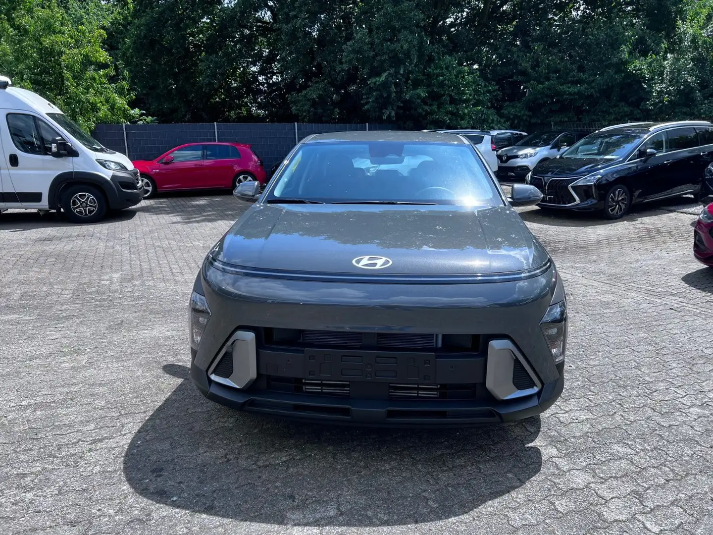 Hyundai KONA 1.0 T-GDI Select Kamera/Navi/Park-Pilot Grau - 2
