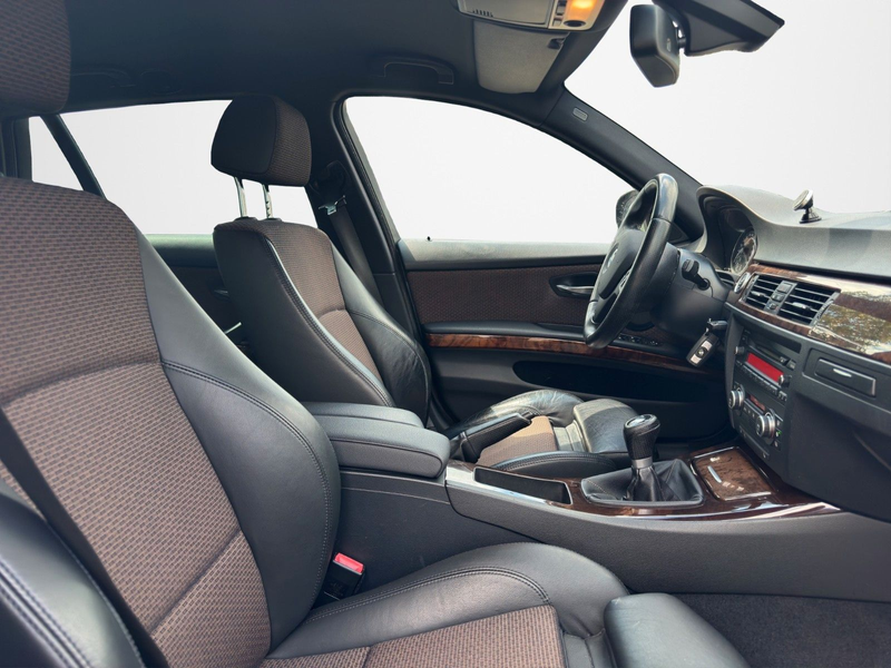 BMW 330 d E91 Touring Shadow Line TEMPO XENON T.LEDER — photo 12