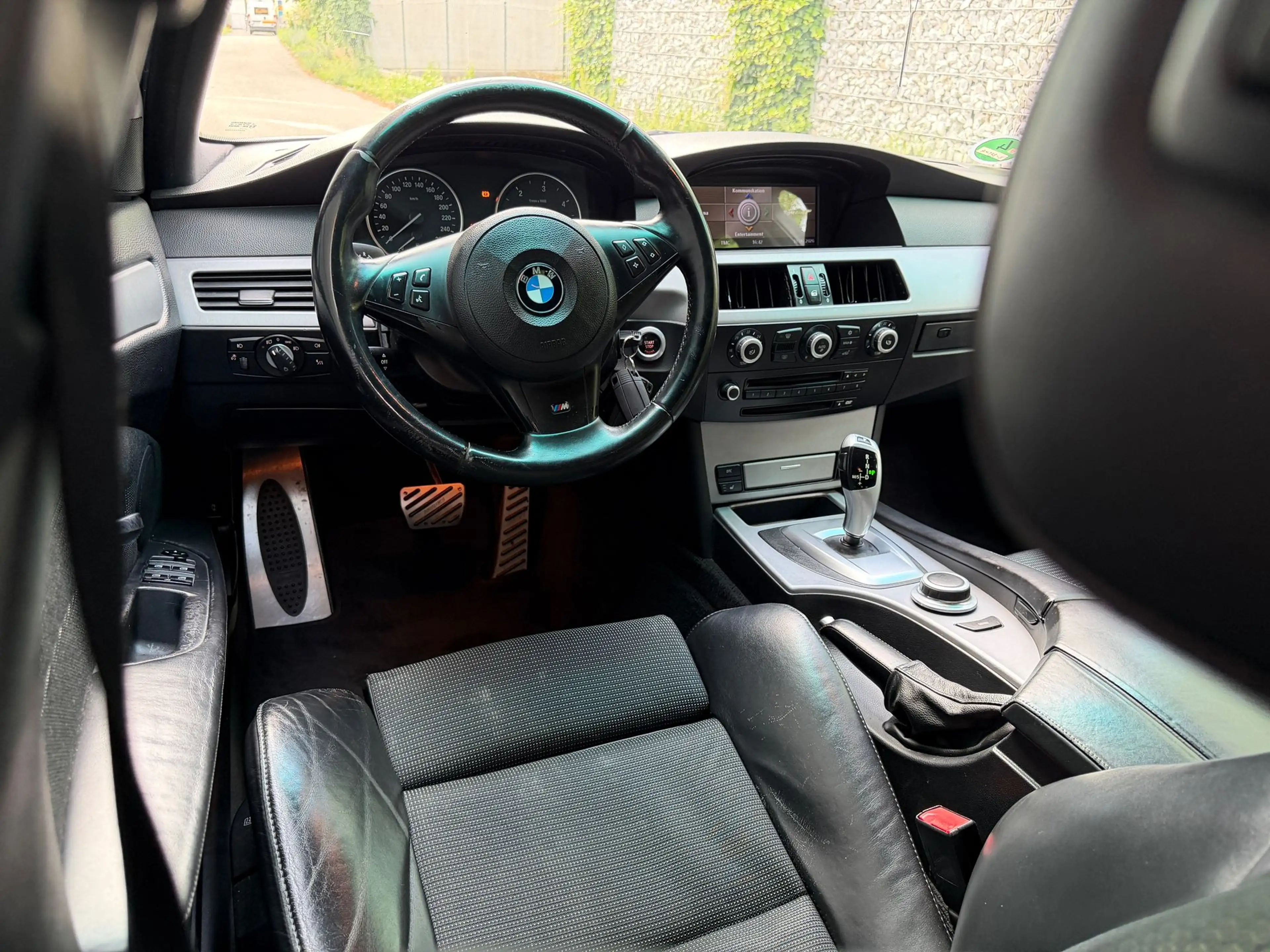 BMW 525 M-SPORT*NAVI*TEMPOMAT*XENON*SITZHZG*MFL* — photo 14