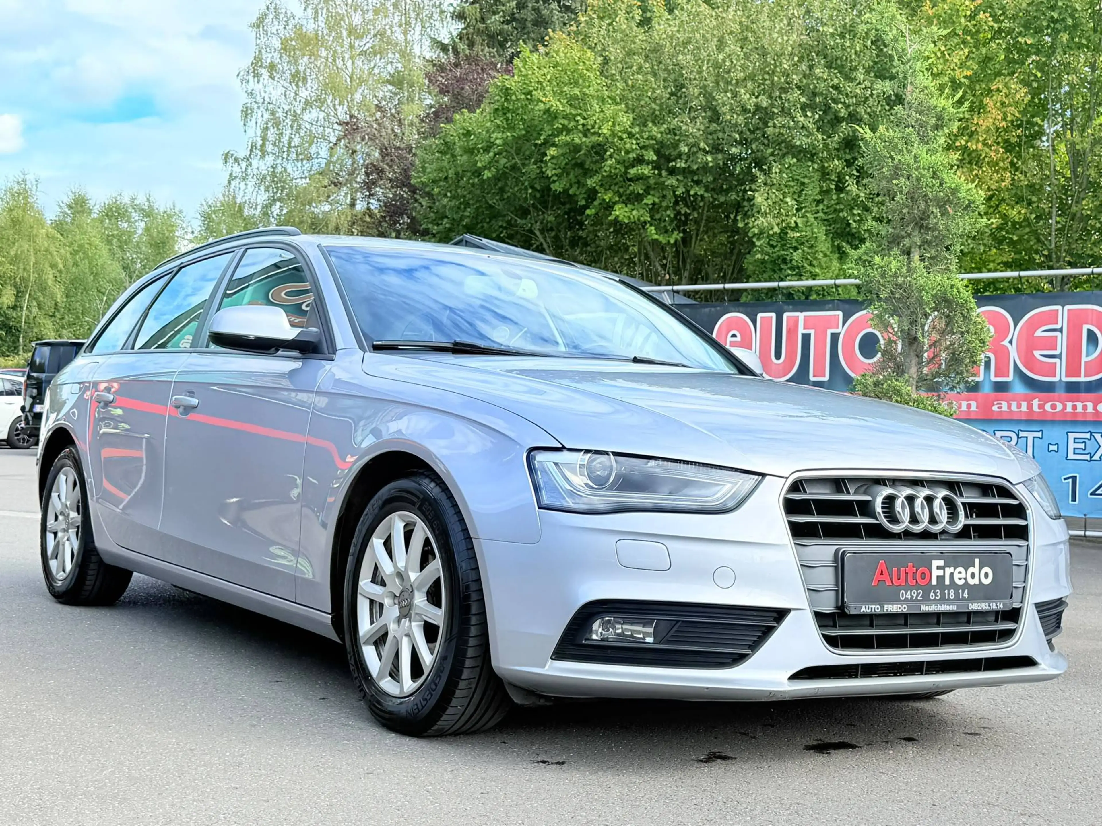 Audi A4 Avant 2.0 TDi ultra * Carnet complet * Tvac */* Distribution ok */* — photo 5