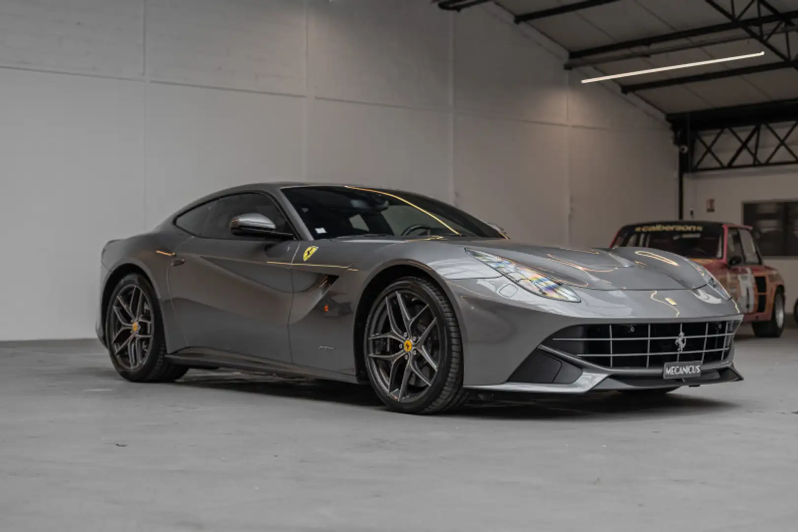 Ferrari F12 *Grigio Ferro / Origine France* Grau - 2
