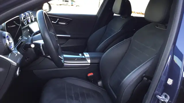 Mercedes-Benz C-Class view 7