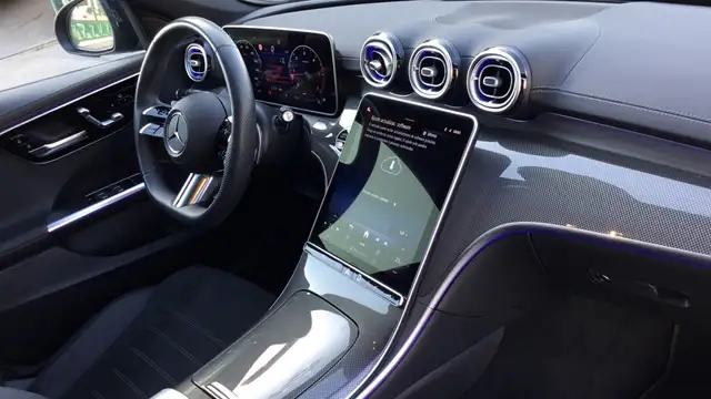 Mercedes-Benz C-Class view 10