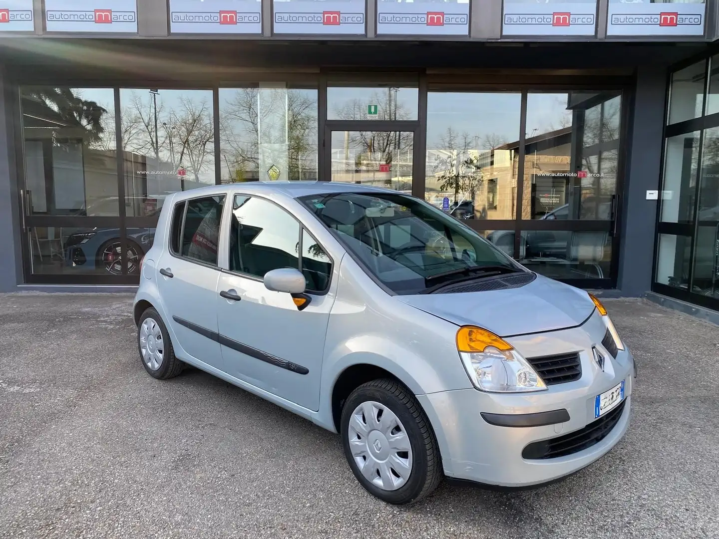 Renault Modus Modus 1.2 16v Saint Tropez VERSIONE SPECIALE Grigio - 1