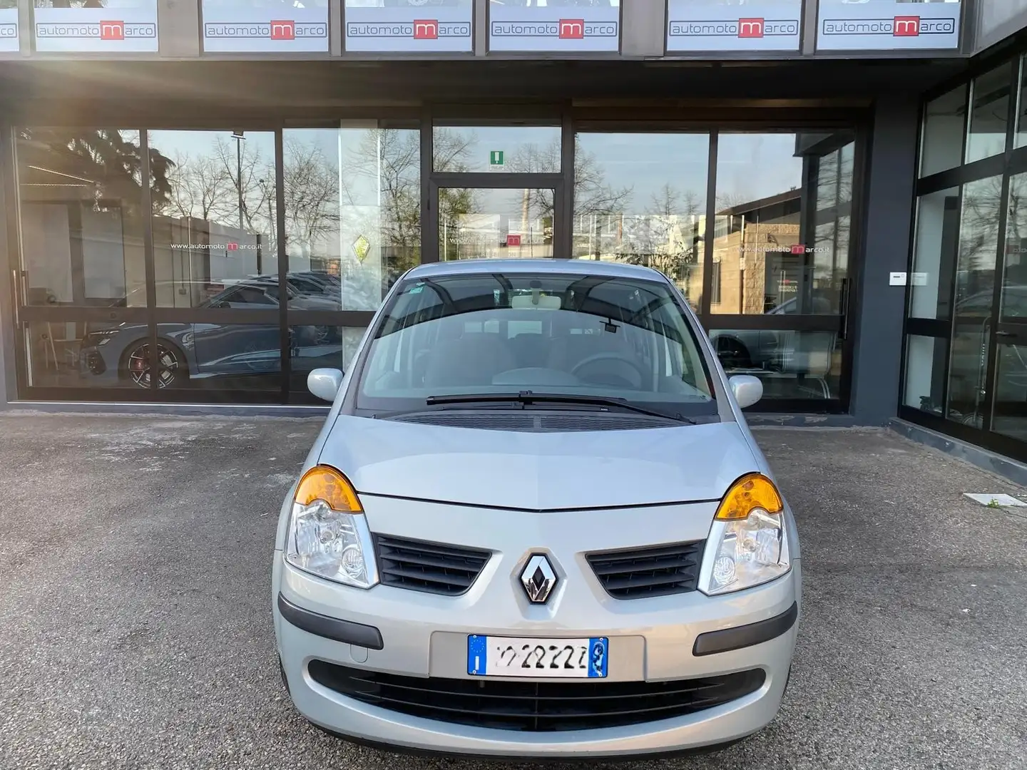 Renault Modus Modus 1.2 16v Saint Tropez VERSIONE SPECIALE Grigio - 2
