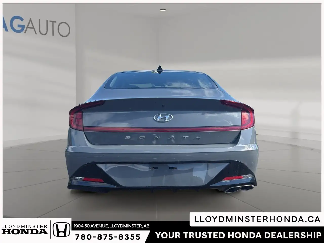 Hyundai SONATA photo Hyundai SONATA