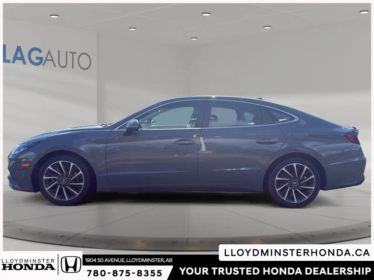 Hyundai SONATA photo Hyundai SONATA
