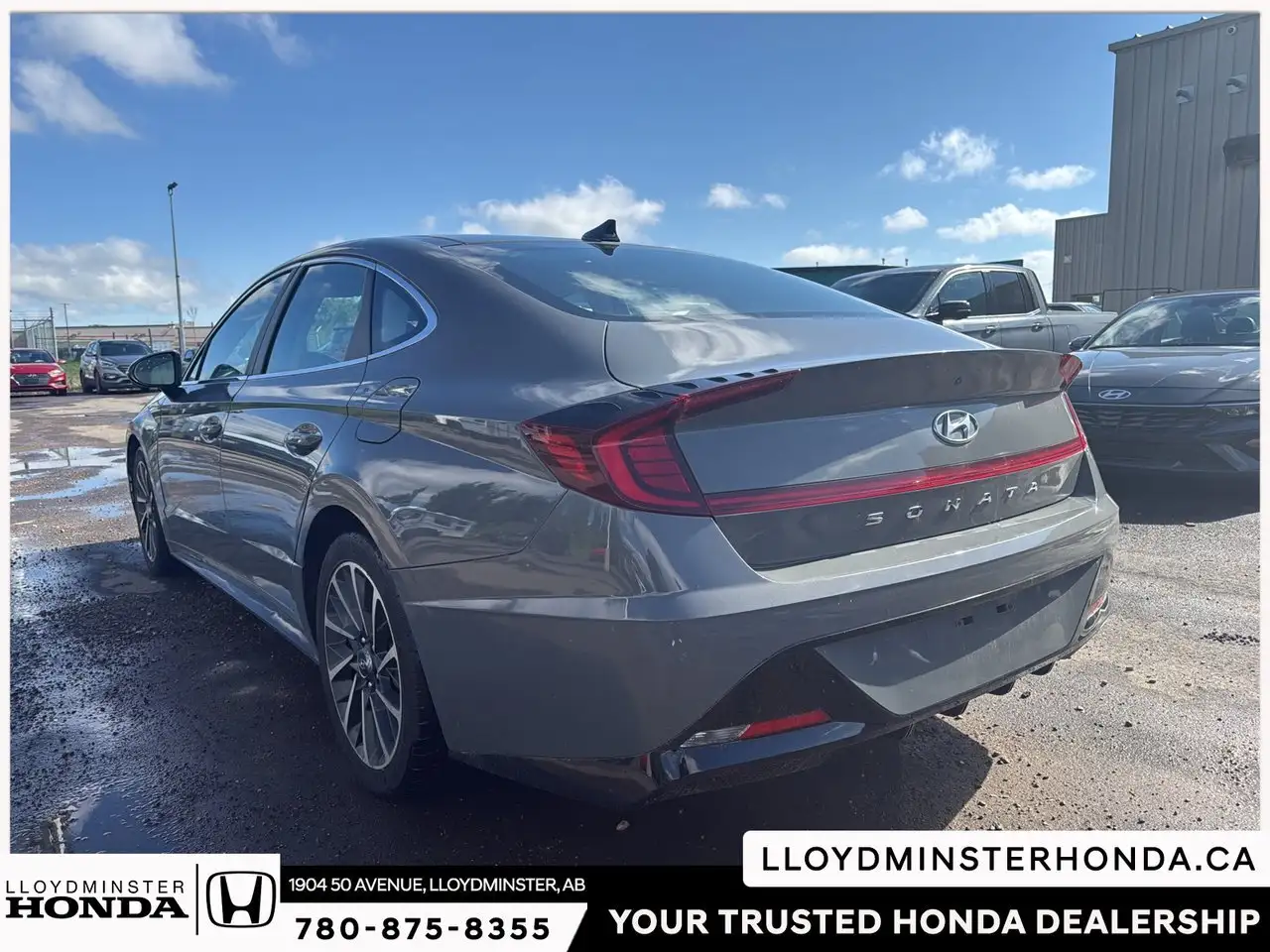 Hyundai SONATA photo Hyundai SONATA