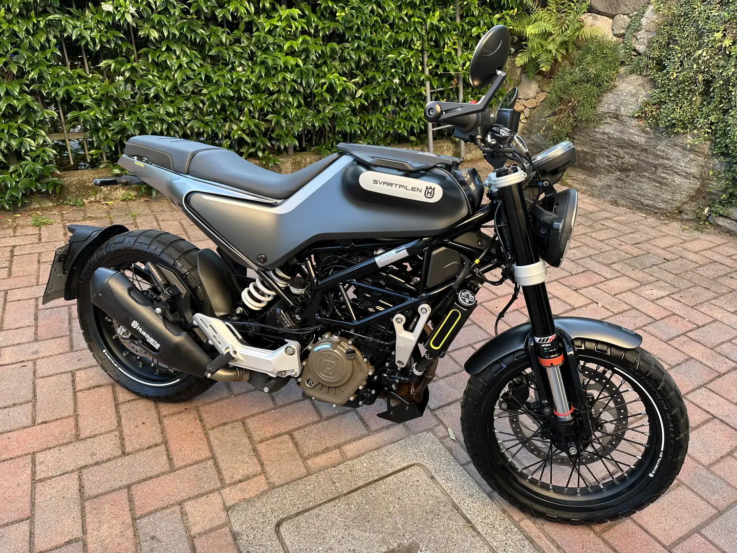 Husqvarna Svartpilen Svartpillen 125 - 2