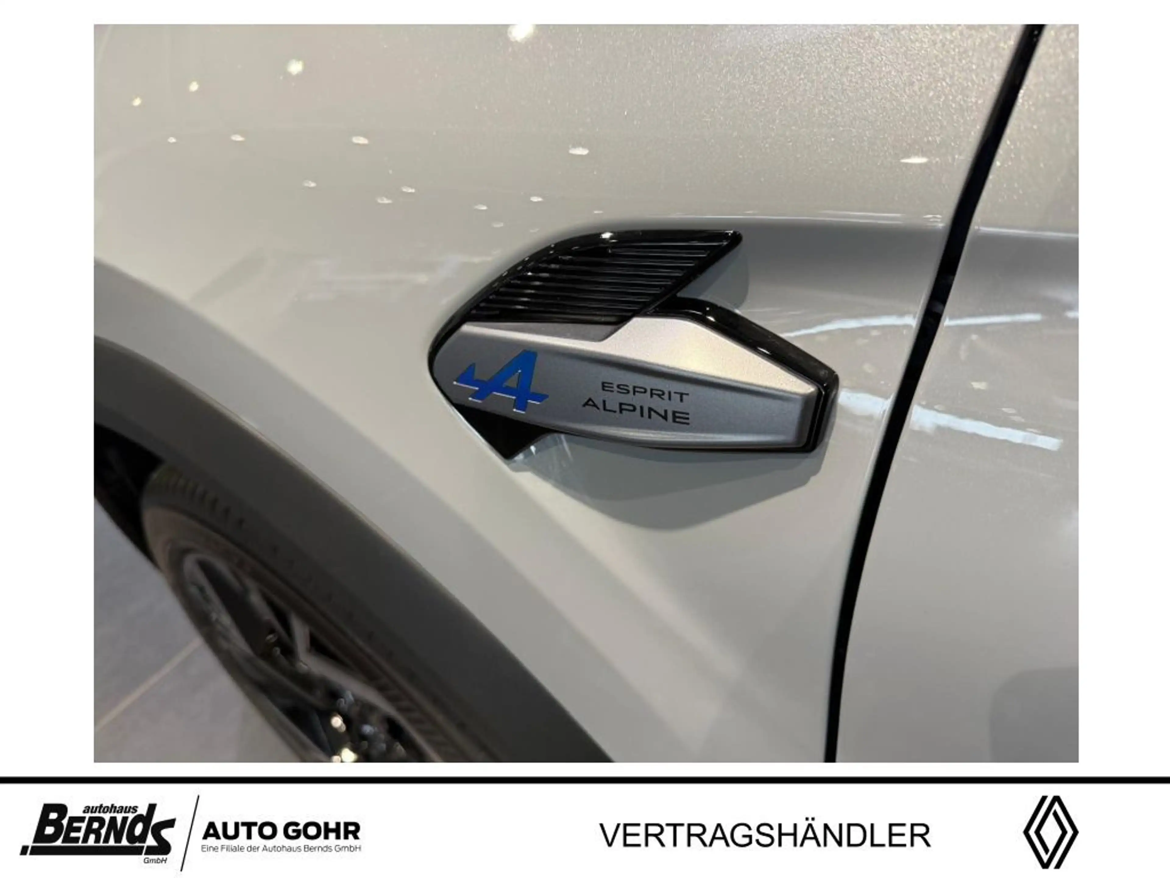 Renault Symbioz Esprit Alpine E-TECH Full Hybrid 160 — photo 10