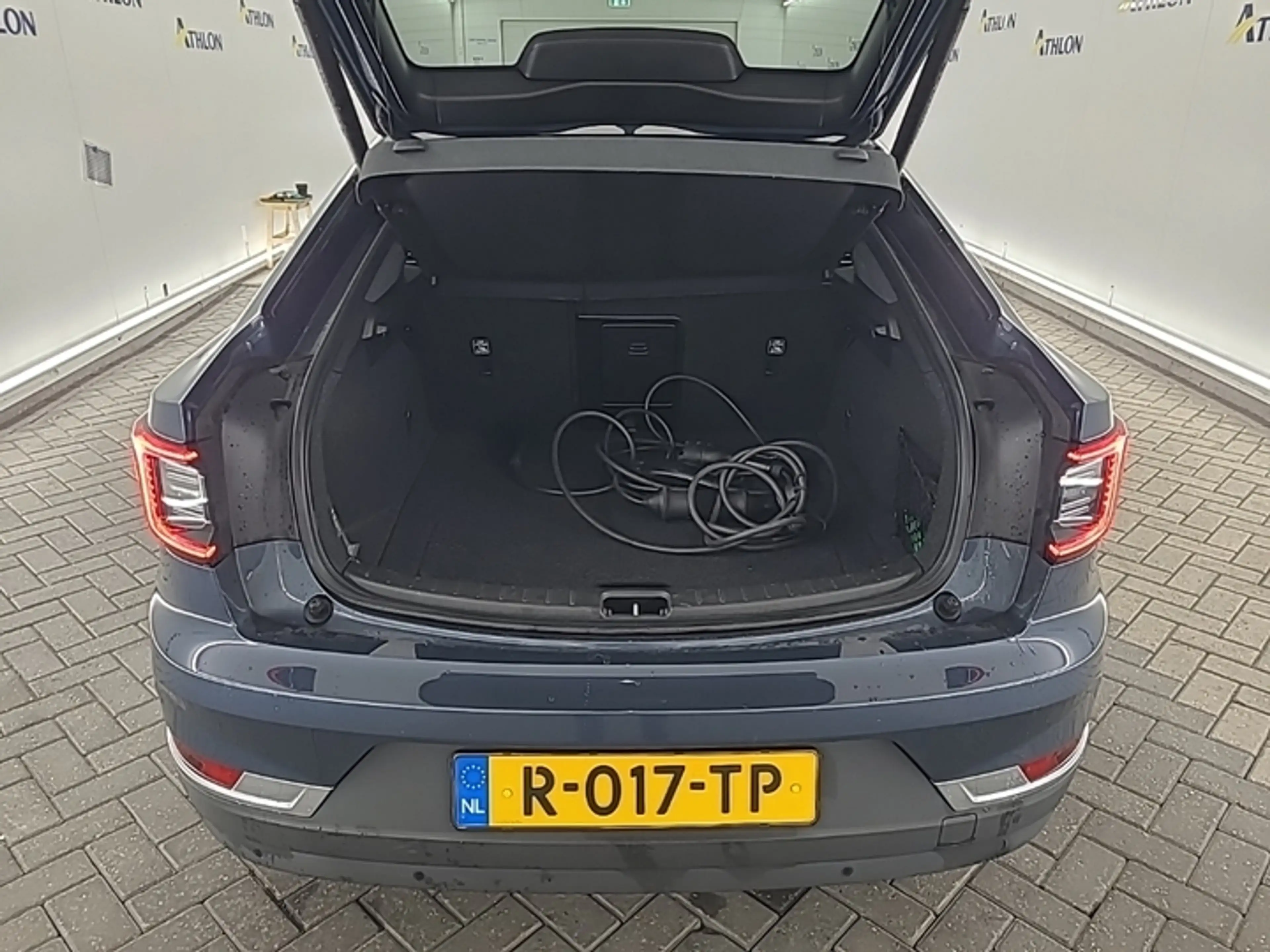 Polestar 2 Long Range Dual Motor 300kW 408pk 78kWh [PANO+PILO — photo 5