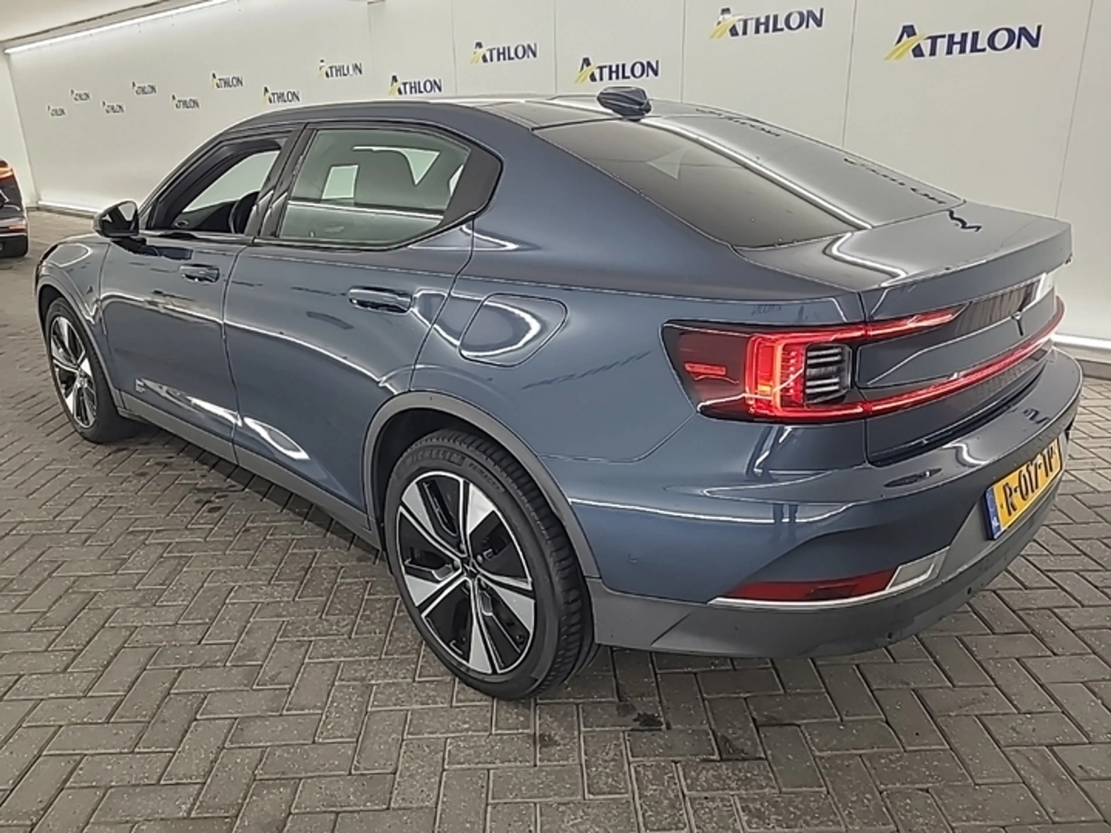 Polestar 2 Long Range Dual Motor 300kW 408pk 78kWh [PANO+PILO — photo 4