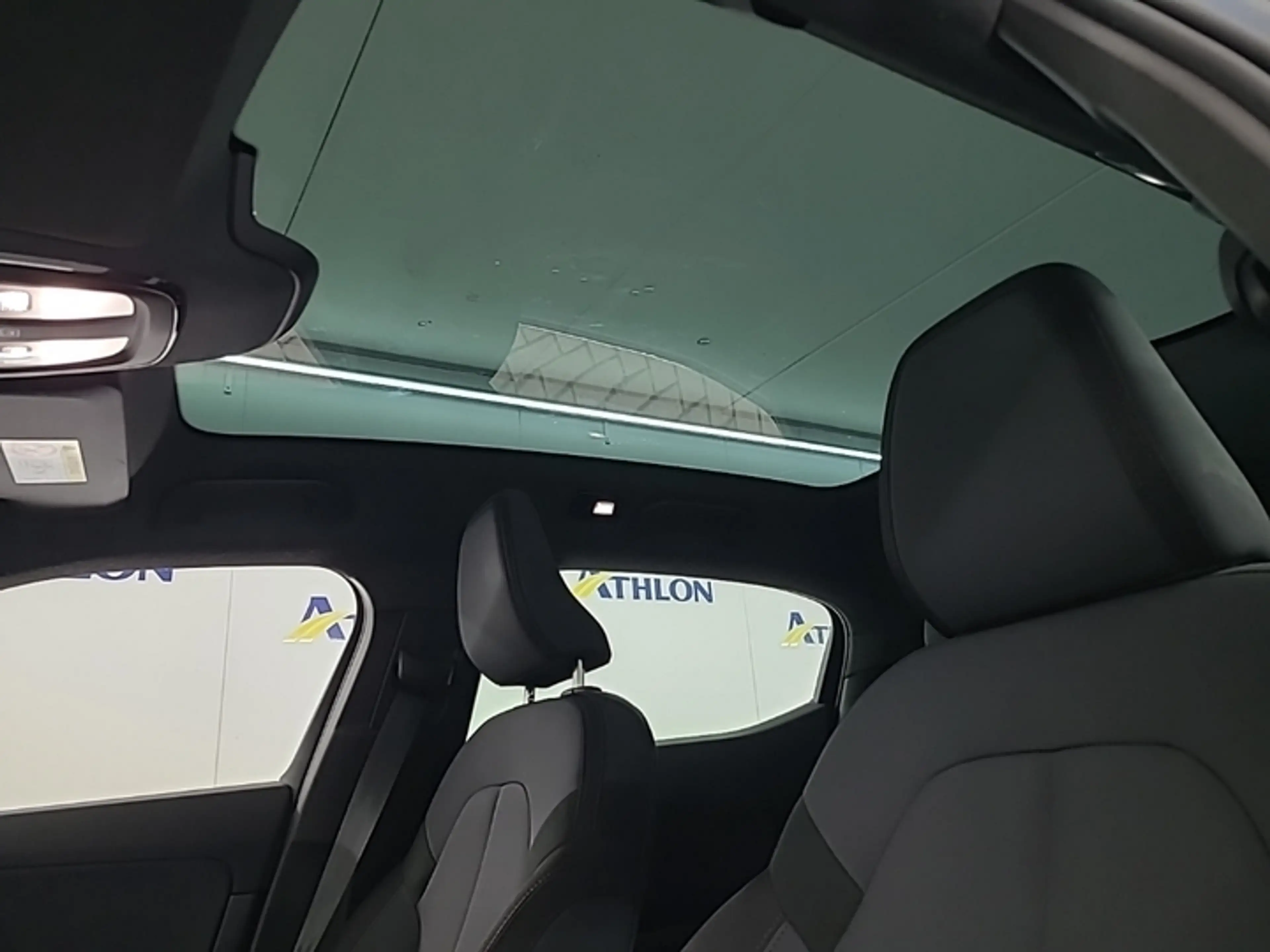 Polestar 2 Long Range Dual Motor 300kW 408pk 78kWh [PANO+PILO — photo 19