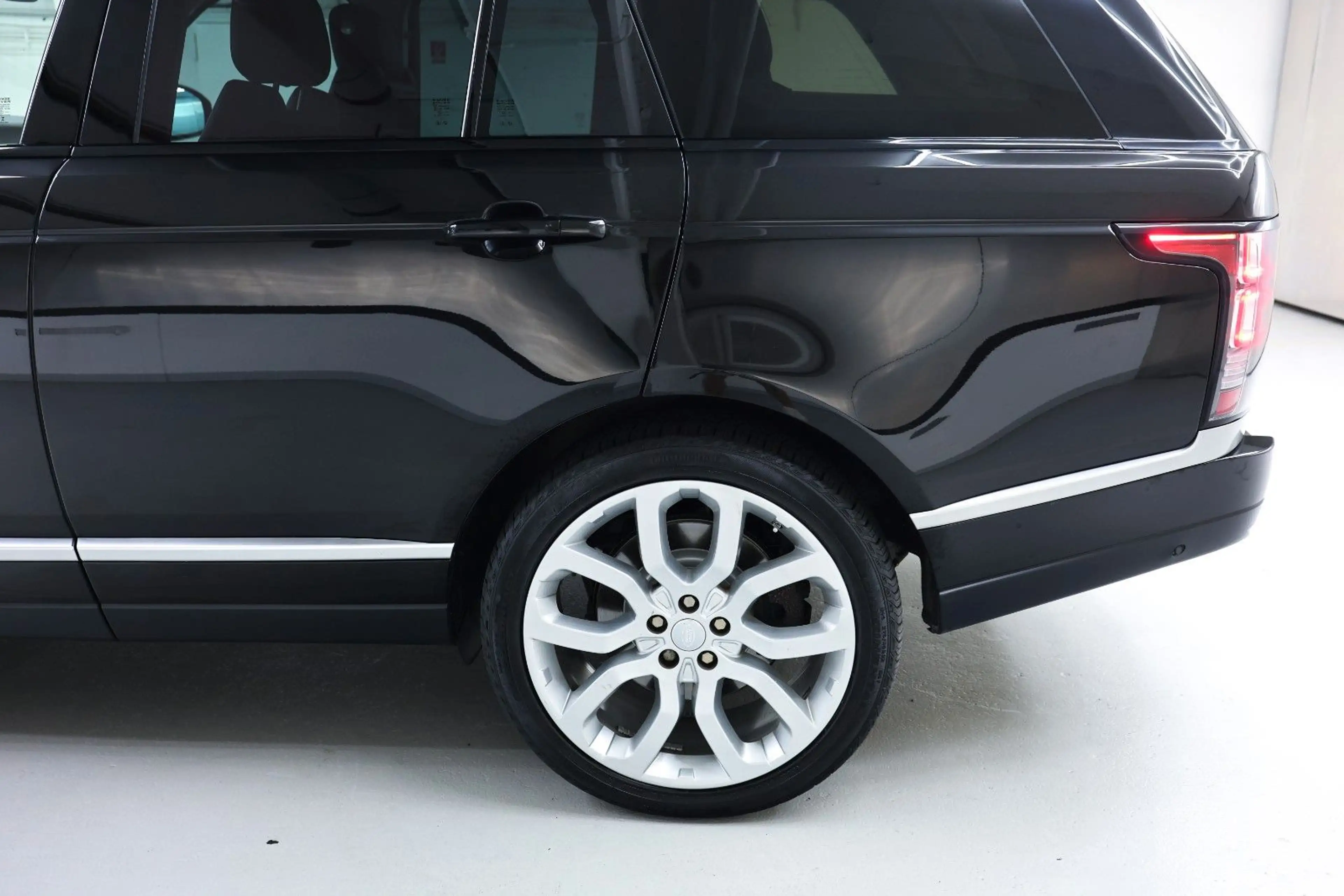 Land Rover Range Rover 5.0 SC Vogue 2.Hand — photo 9