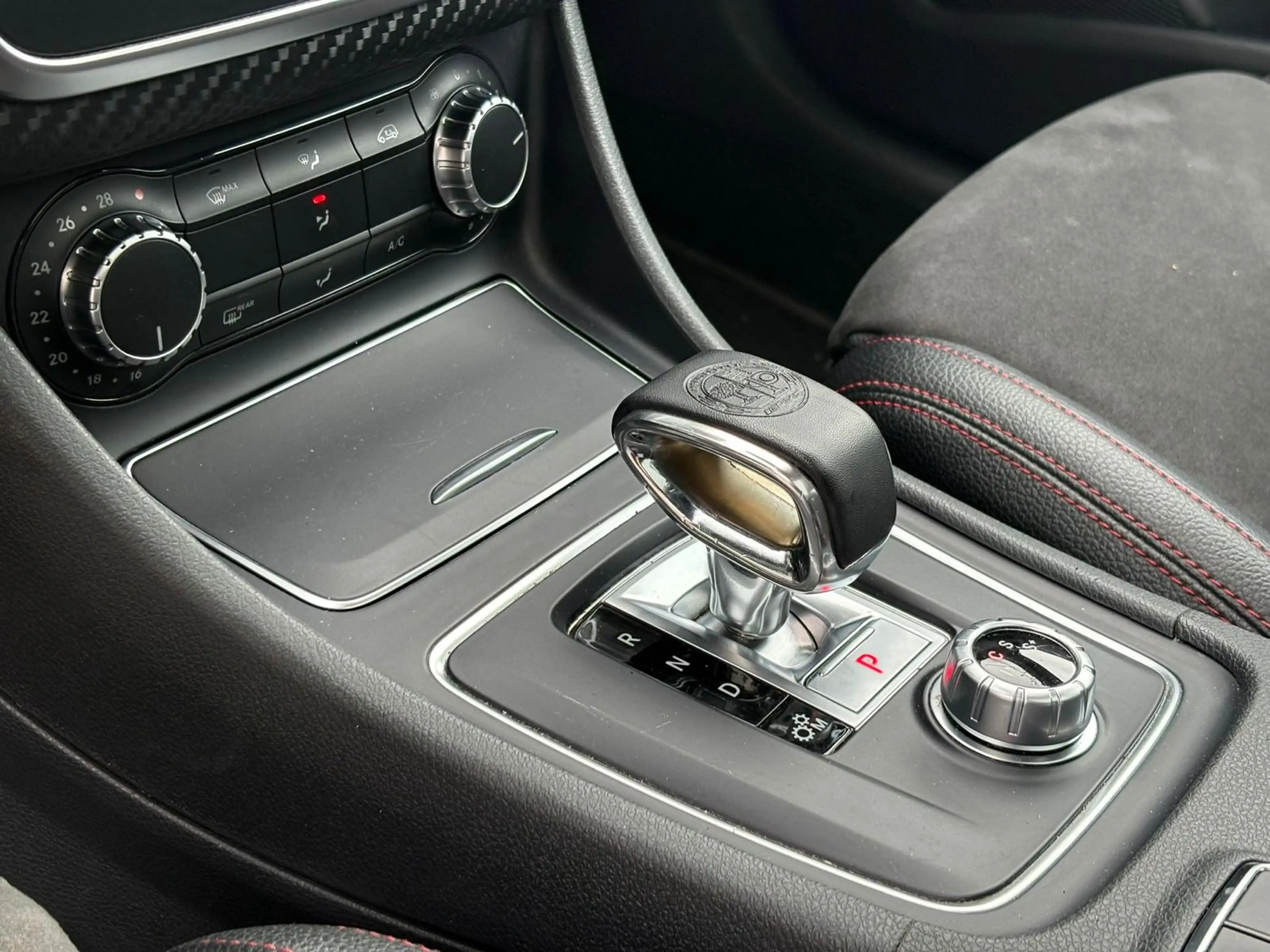 Mercedes-Benz A 45 AMG A 45 AMG 4-Matic — photo 9