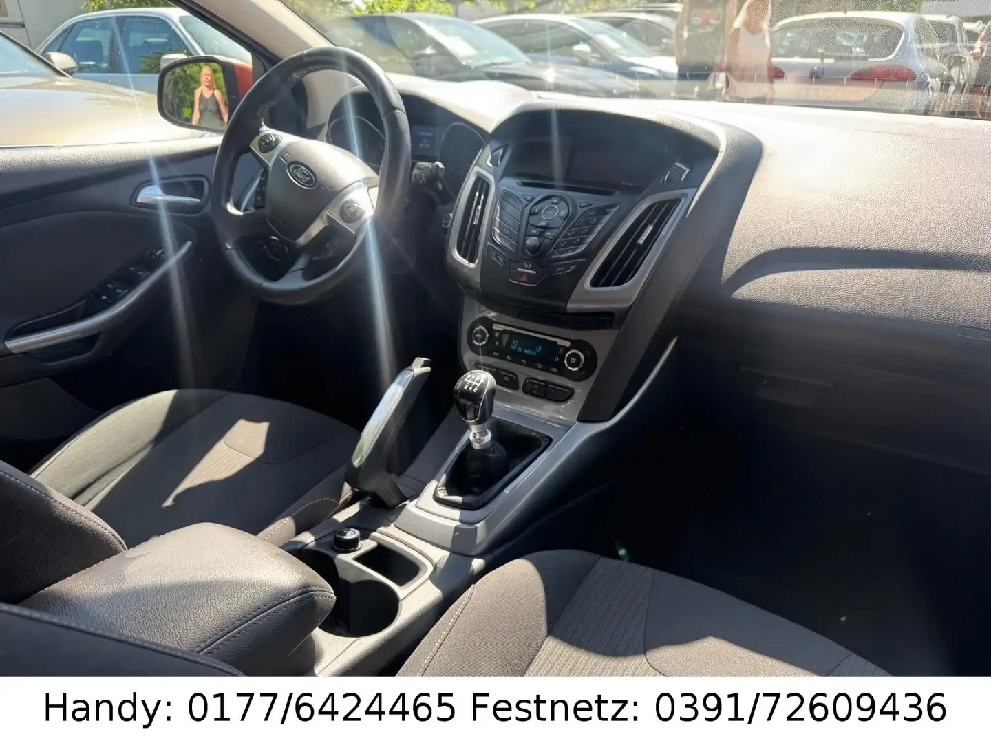 Ford Focus 1,6 EcoBoost 134kW Titanium Turnier Oranje - 2