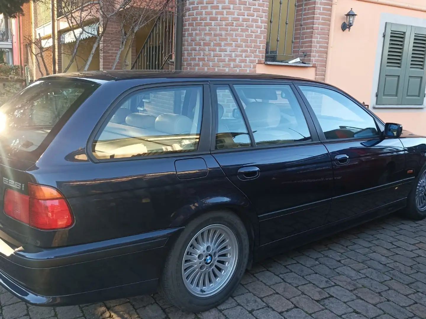 BMW 528 528i Touring Futura Синій - 1