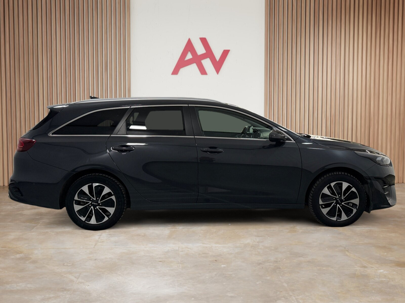 Kia Ceed SW / cee'd SW 1.6 GDI PHEV Business Line ** ACC | Camera | Na... — photo 5