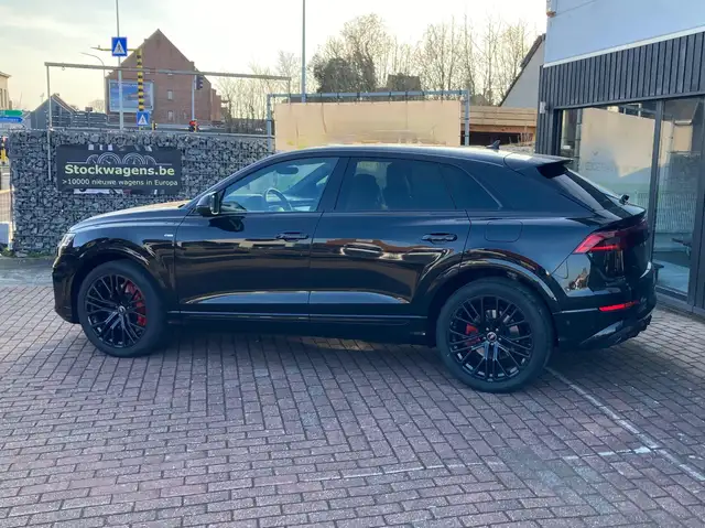 Audi Q8 NEW MODEL PLUG IN S-EDITION PANO/BLACK/22/B&O-28%