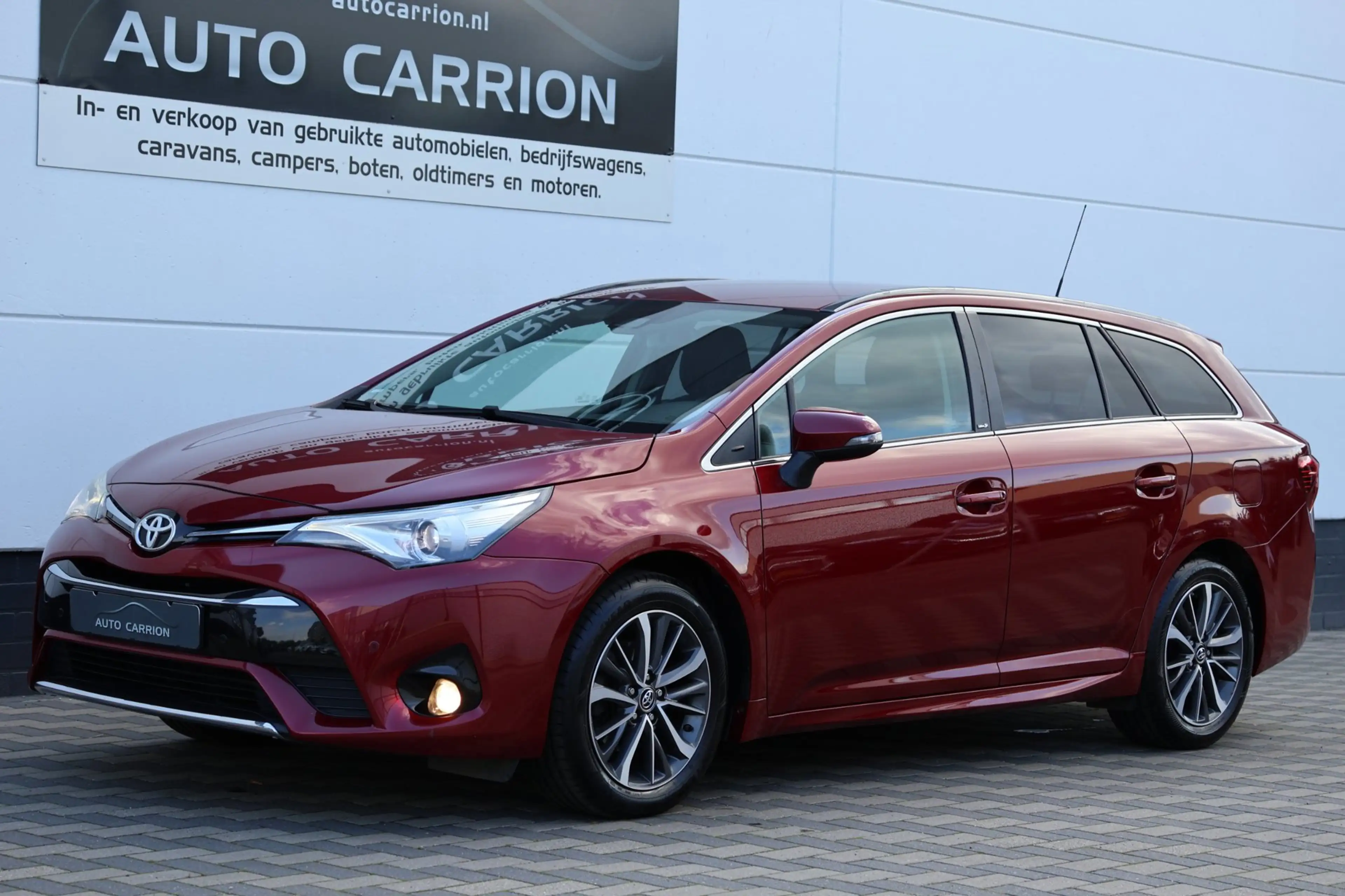 Toyota Avensis Touring Sports 1.8 VVT-i Dealer onderhouden — photo 5