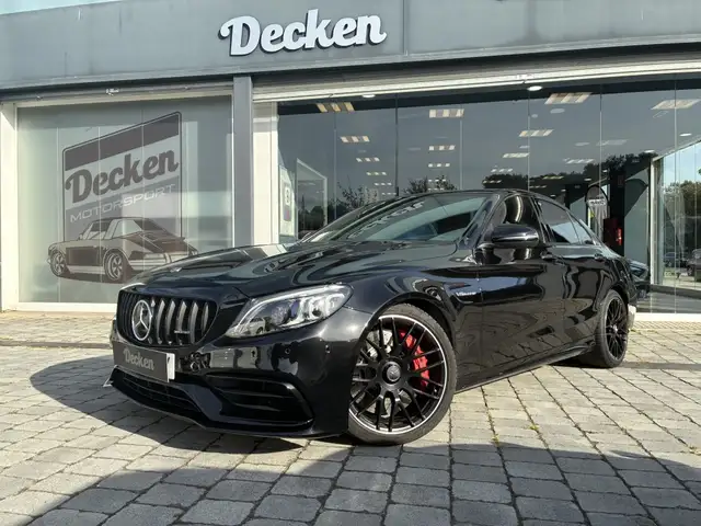 Mercedes-Benz C 63 AMG S Speedshift MCT 9G